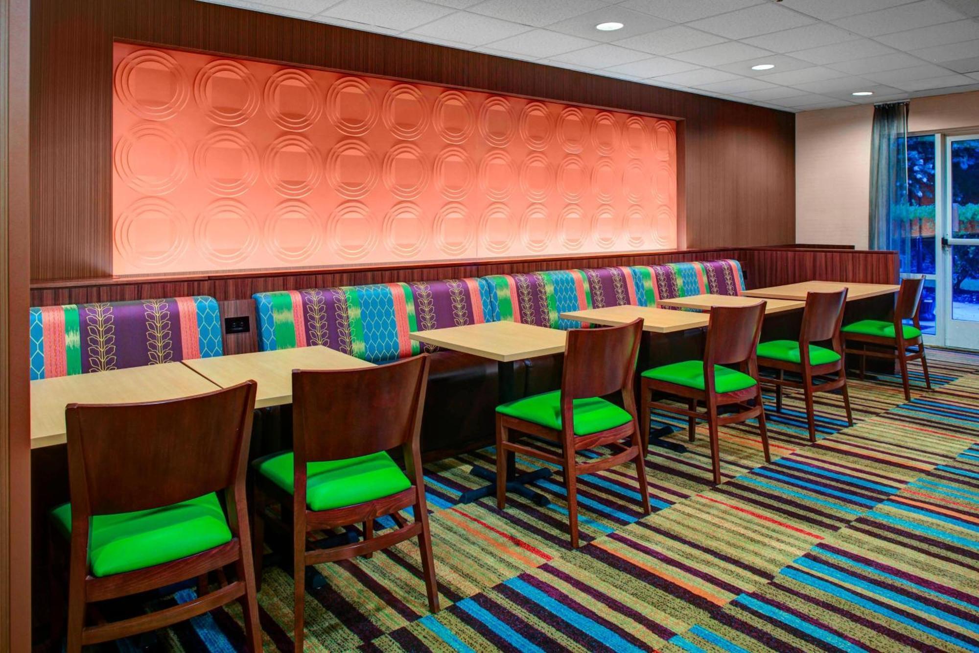Fairfield Inn And Suites By Marriott Emporia I-95 Exteriér fotografie