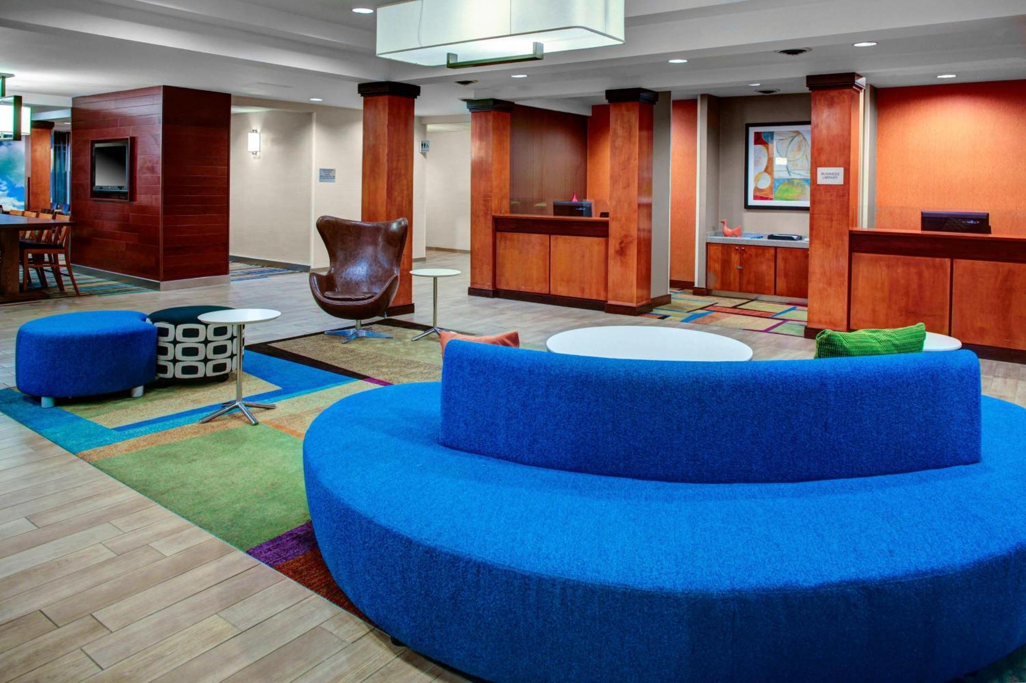 Fairfield Inn And Suites By Marriott Emporia I-95 Exteriér fotografie
