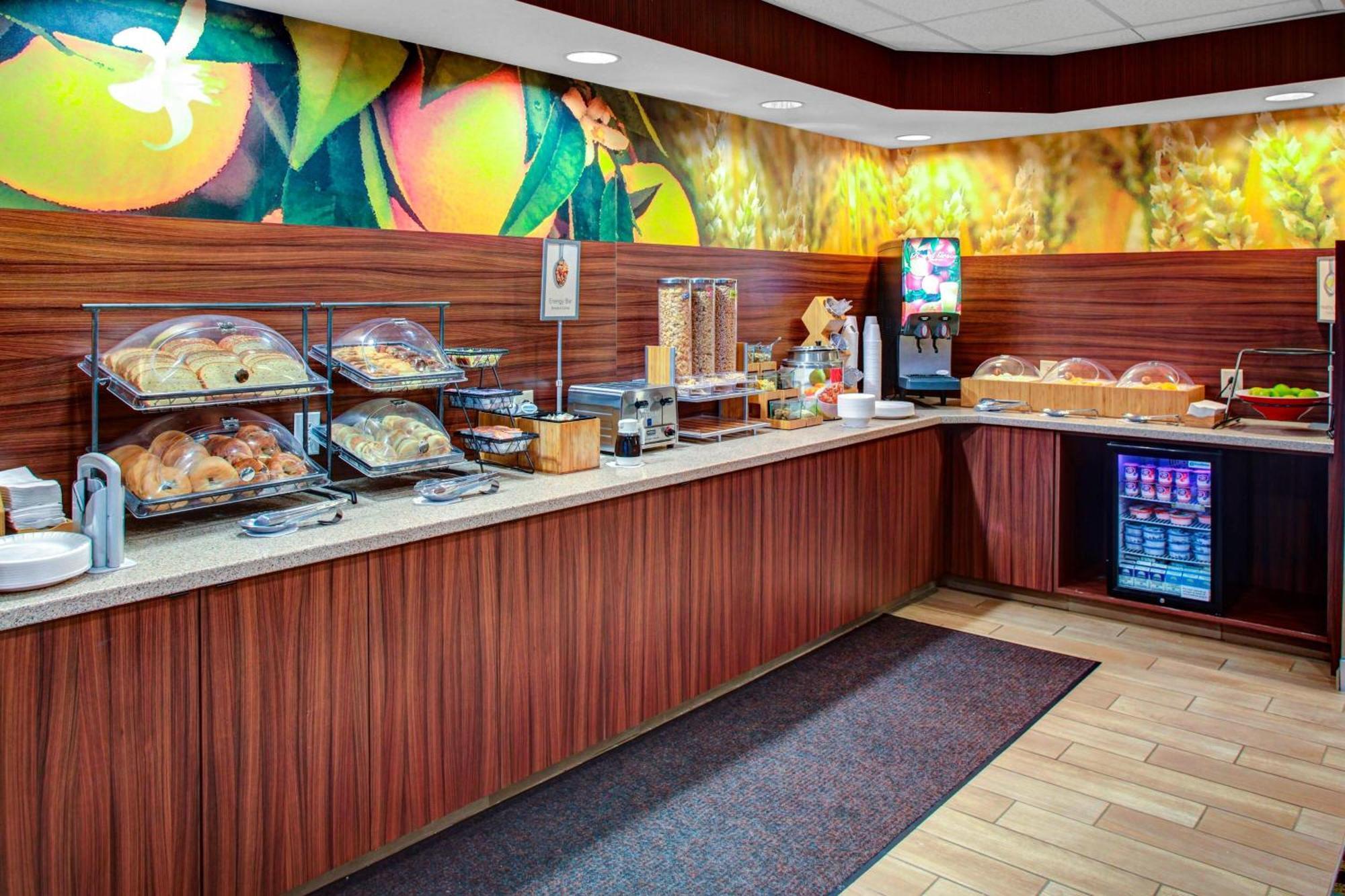 Fairfield Inn And Suites By Marriott Emporia I-95 Exteriér fotografie